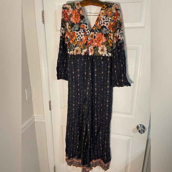 NWT FARM RIO JUMPSUIT - Picture 7 of 8